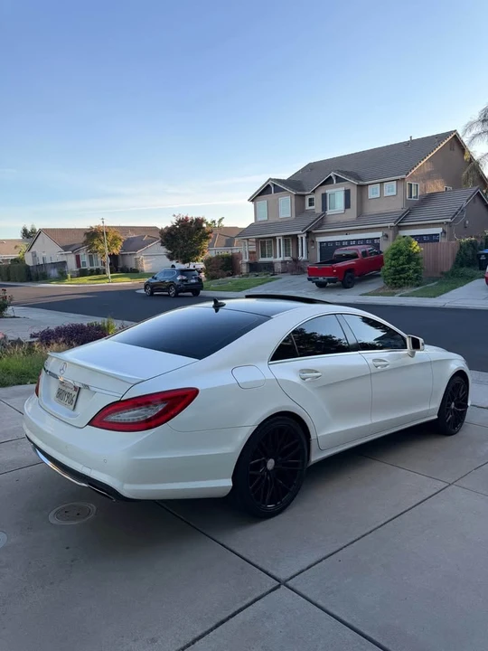 2014 Mercedes-Benz C218 CLS-Class - Image 4 of 10