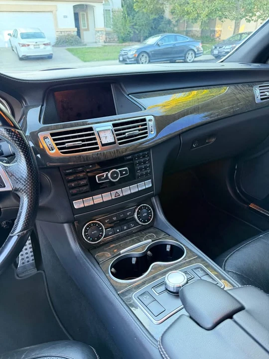 2014 Mercedes-Benz C218 CLS-Class - Image 9 of 10