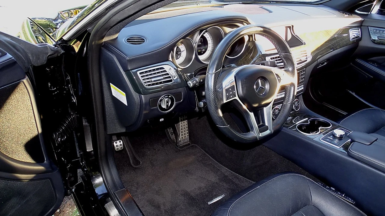 2014 Mercedes-Benz C218 CLS-Class - Image 6 of 20