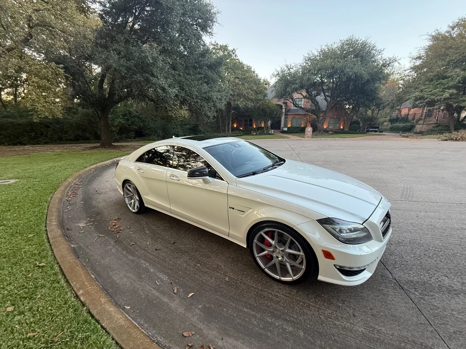 2014 Mercedes-Benz C218 CLS-Class - Image 8 of 20
