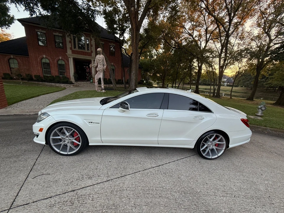 2014 Mercedes-Benz C218 CLS-Class - Image 2 of 20