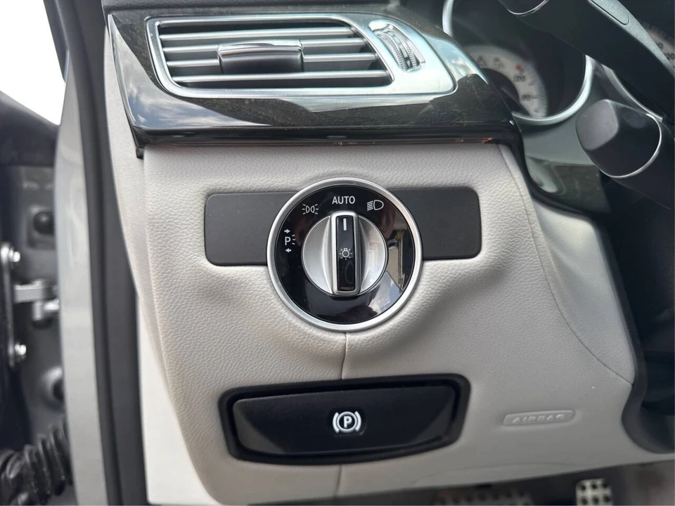 2014 Mercedes-Benz C218 CLS-Class - Image 17 of 21