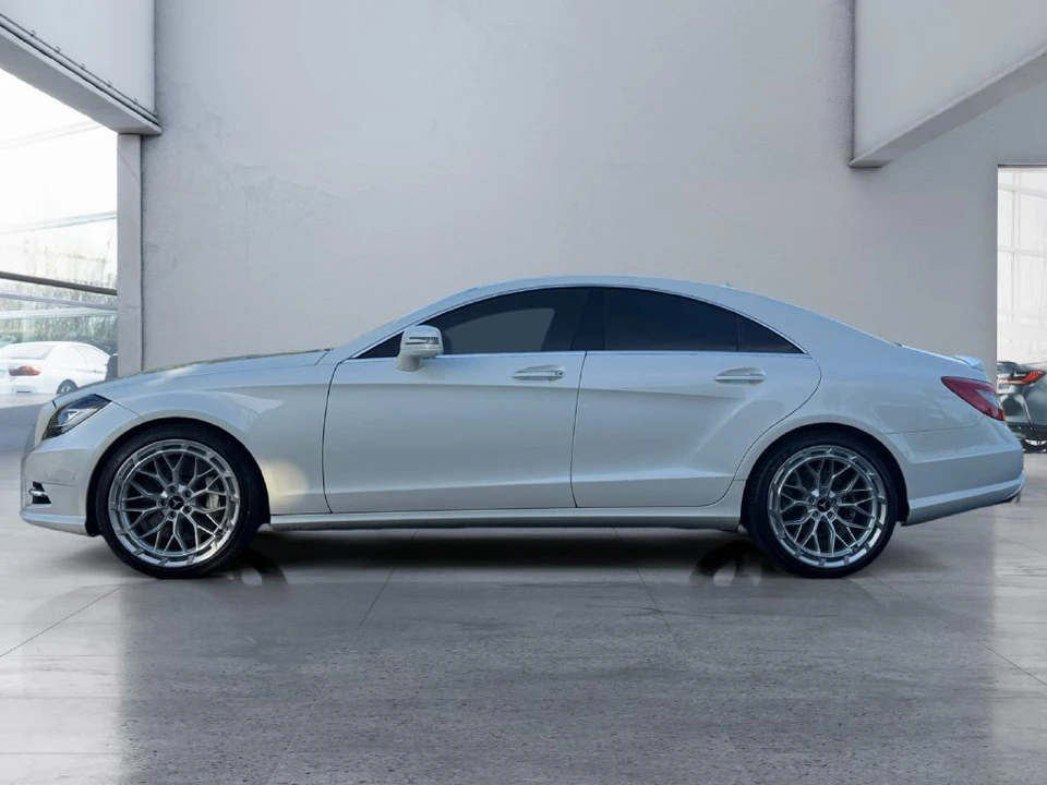 2014 Mercedes-Benz C218 CLS-Class - Image 8 of 21