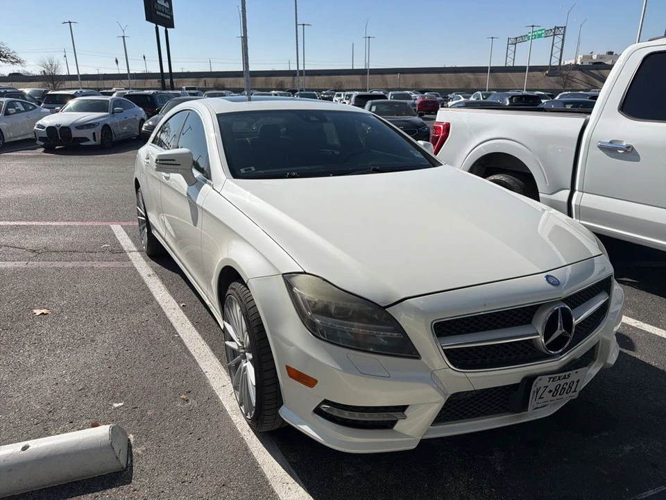 2014 Mercedes-Benz C218 CLS-Class - Image 3 of 10