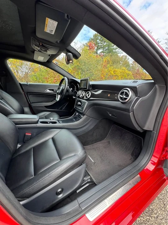 2014 Mercedes-Benz C117 CLA - Image 5 of 11