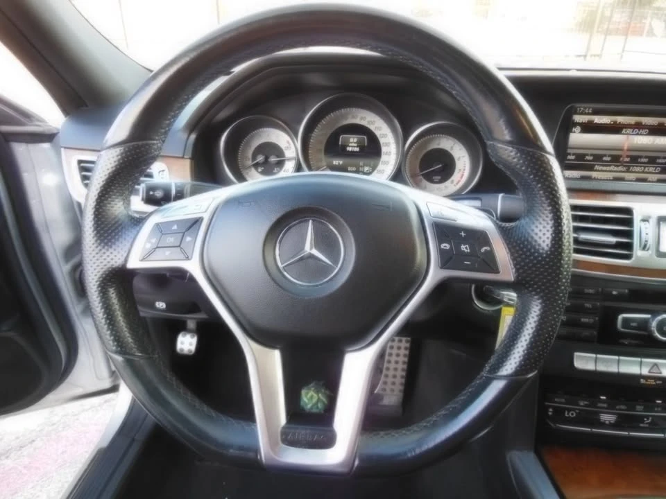 2014 Mercedes-Benz W212 E-Class - Image 11 of 20