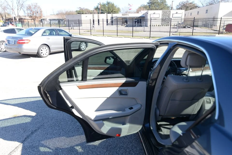 2014 Mercedes-Benz W212 E-Class - Image 17 of 20