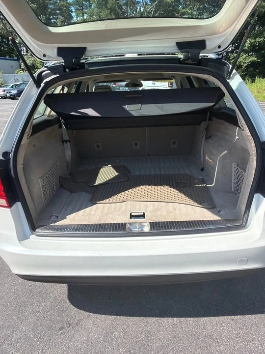 2014 Mercedes-Benz W212 E-Class - Image 17 of 19