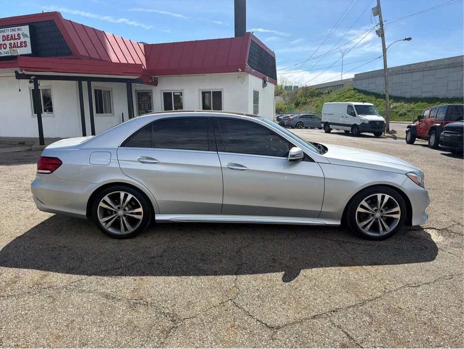 2014 Mercedes-Benz W212 E-Class - Image 4 of 20
