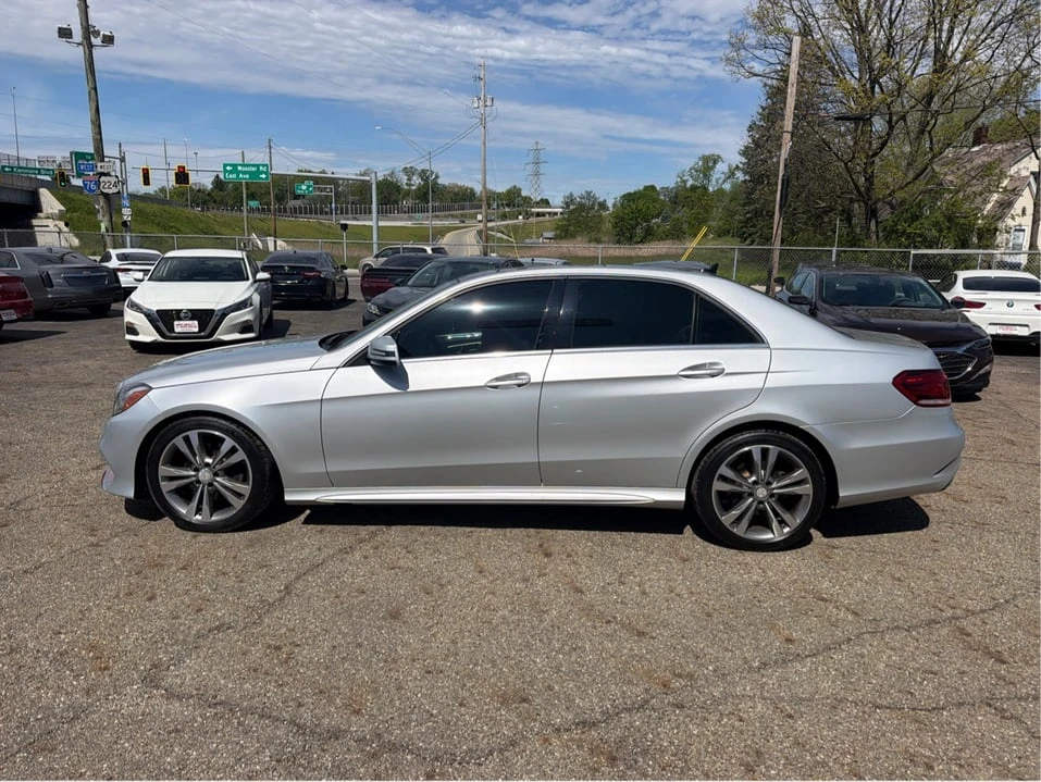 2014 Mercedes-Benz W212 E-Class - Image 8 of 20