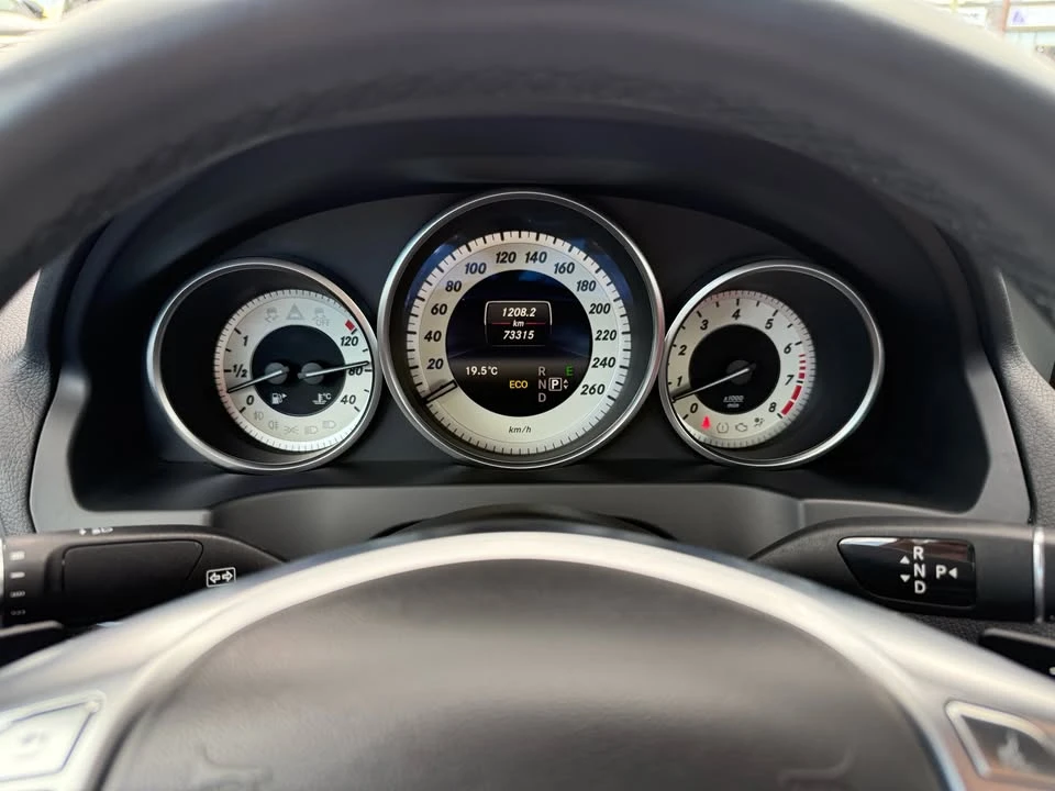 2014 Mercedes-Benz C207/A207 E-Class Coupe & Convertible - Image 18 of 20