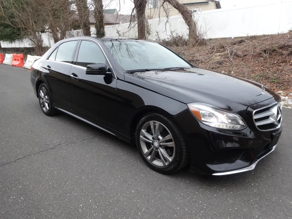 2014 Mercedes-Benz W212 E-Class - Image 2 of 20