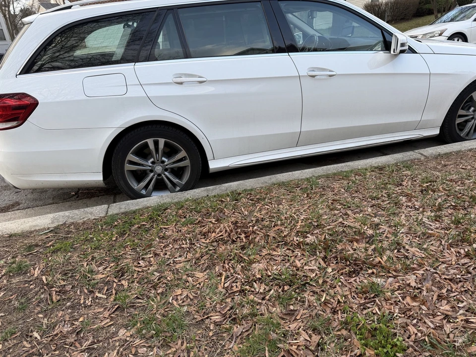 2014 Mercedes-Benz W212 E-Class - Image 9 of 21