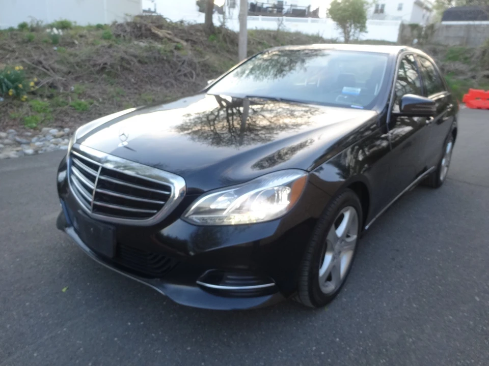 2014 Mercedes-Benz W212 E-Class - Image 2 of 20