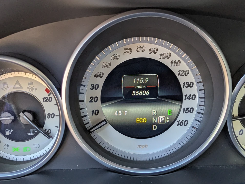 2014 Mercedes-Benz W212 E-Class - Image 9 of 10