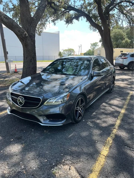 2014 Mercedes-Benz W212 E-Class - Image 2 of 17