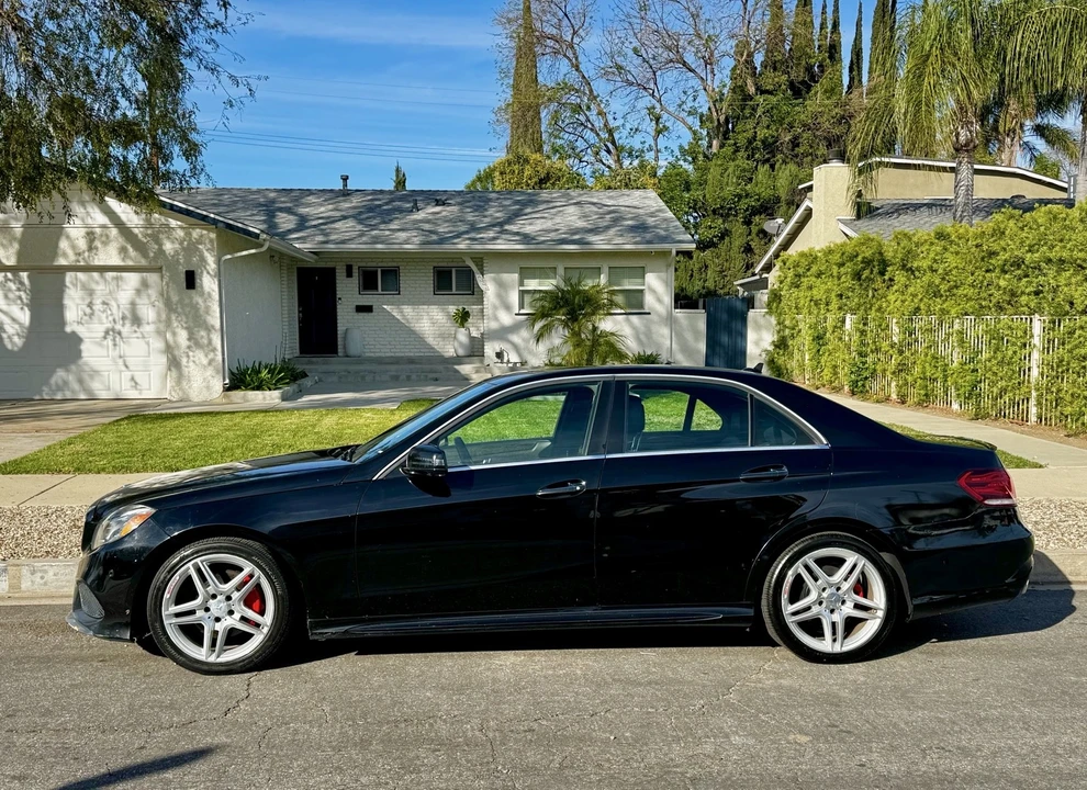 2014 Mercedes-Benz W212 E-Class - Image 2 of 12