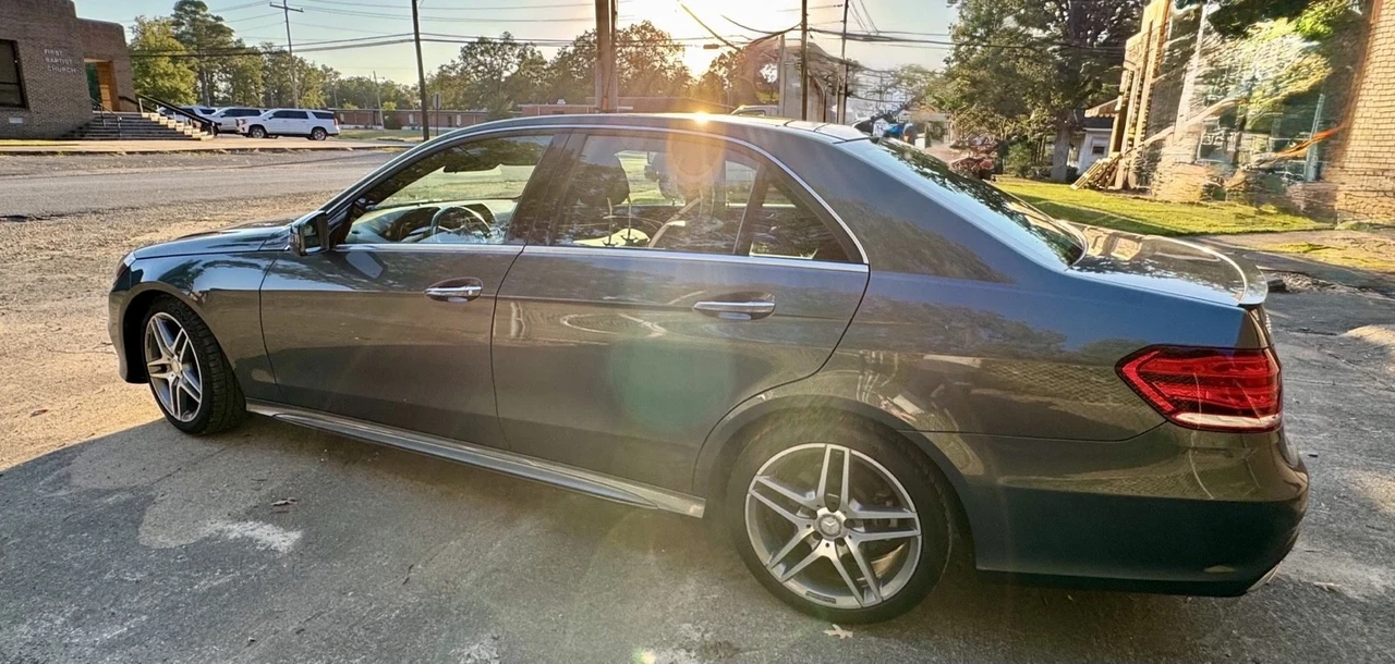 2014 Mercedes-Benz W212 E-Class - Image 2 of 20