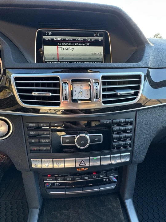 2014 Mercedes-Benz W212 E-Class - Image 13 of 20