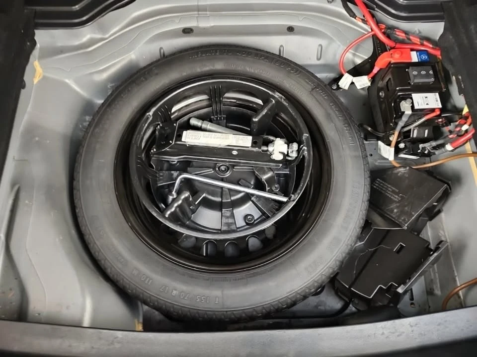 2014 Mercedes-Benz W212 E-Class - Image 17 of 20