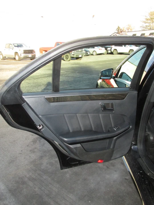 2014 Mercedes-Benz W212 E-Class - Image 12 of 21