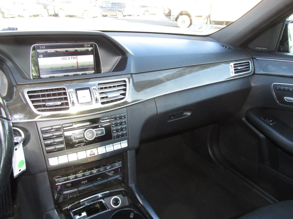 2014 Mercedes-Benz W212 E-Class - Image 19 of 21