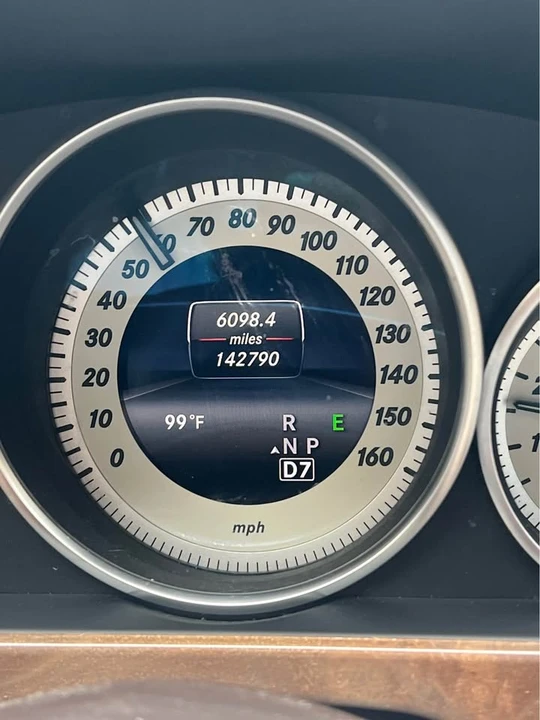 2014 Mercedes-Benz W212 E-Class - Image 15 of 16