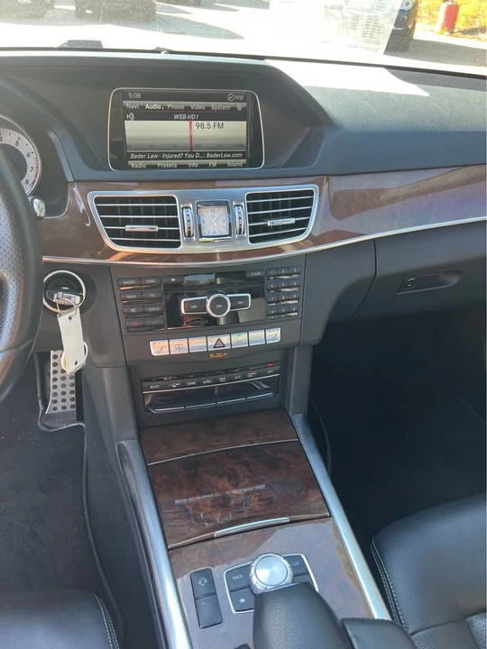 2014 Mercedes-Benz W212 E-Class - Image 13 of 19