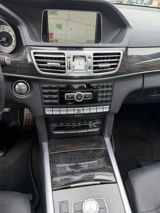 2014 Mercedes-Benz W212 E-Class - Image 8 of 14