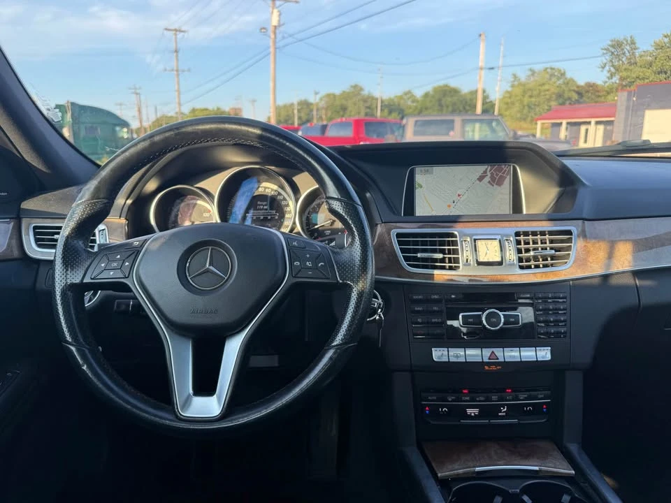 2014 Mercedes-Benz W212 E-Class - Image 14 of 16