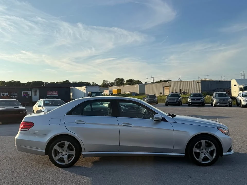 2014 Mercedes-Benz W212 E-Class - Image 6 of 16
