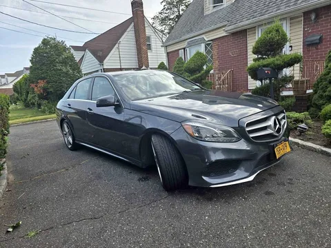 2014 Mercedes-Benz E-Class E 350 4MATIC Sedan