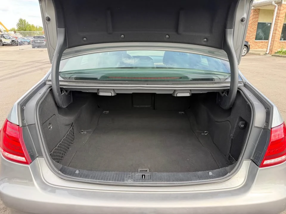 2014 Mercedes-Benz W212 E-Class - Image 9 of 9
