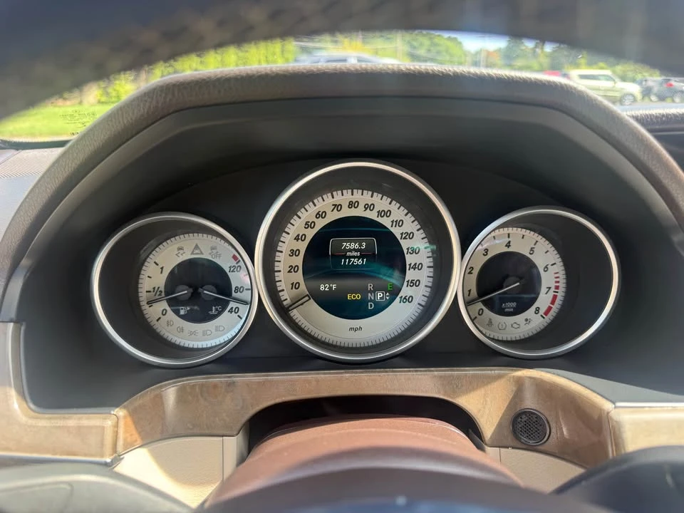 2014 Mercedes-Benz W212 E-Class - Image 11 of 19