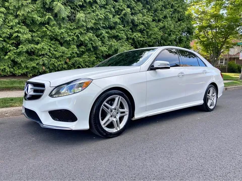 2014 Mercedes-Benz E-Class E 350 4MATIC Sedan 4D
