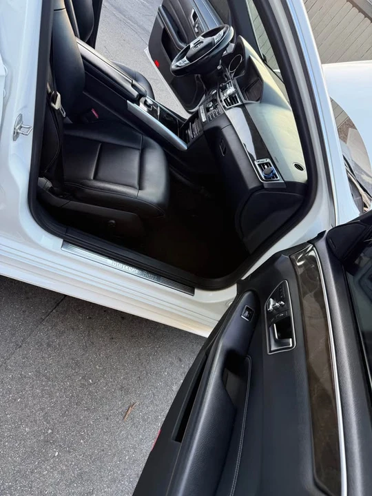 2014 Mercedes-Benz W212 E-Class - Image 10 of 17