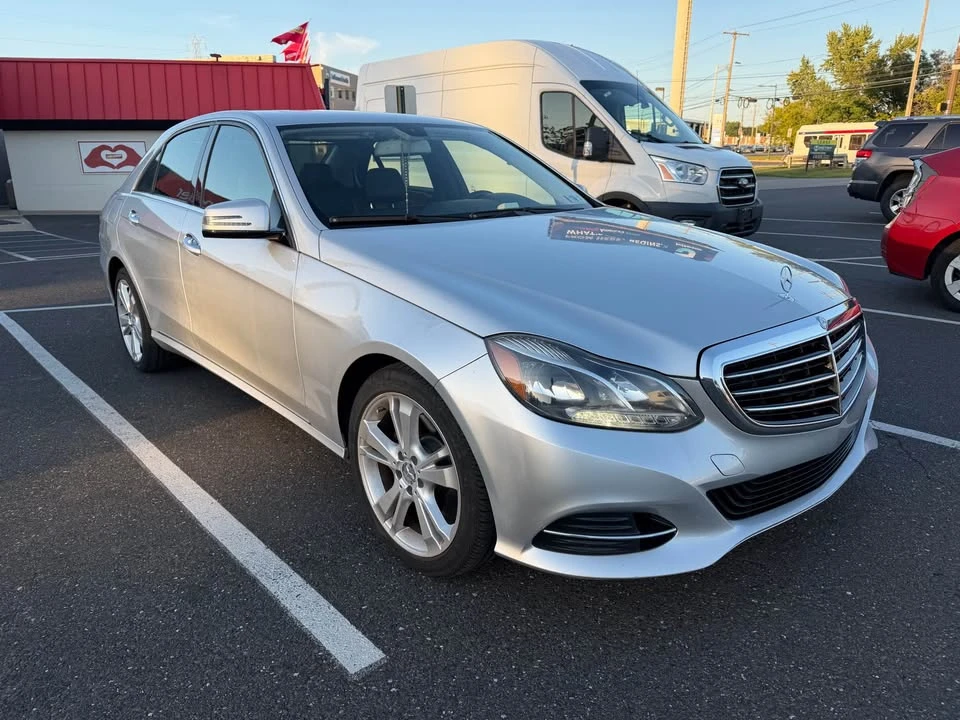 2014 Mercedes-Benz W212 E-Class - Image 3 of 15