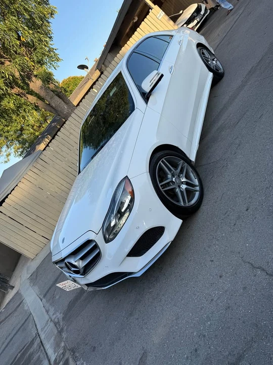 2014 Mercedes-Benz W212 E-Class - Image 5 of 17