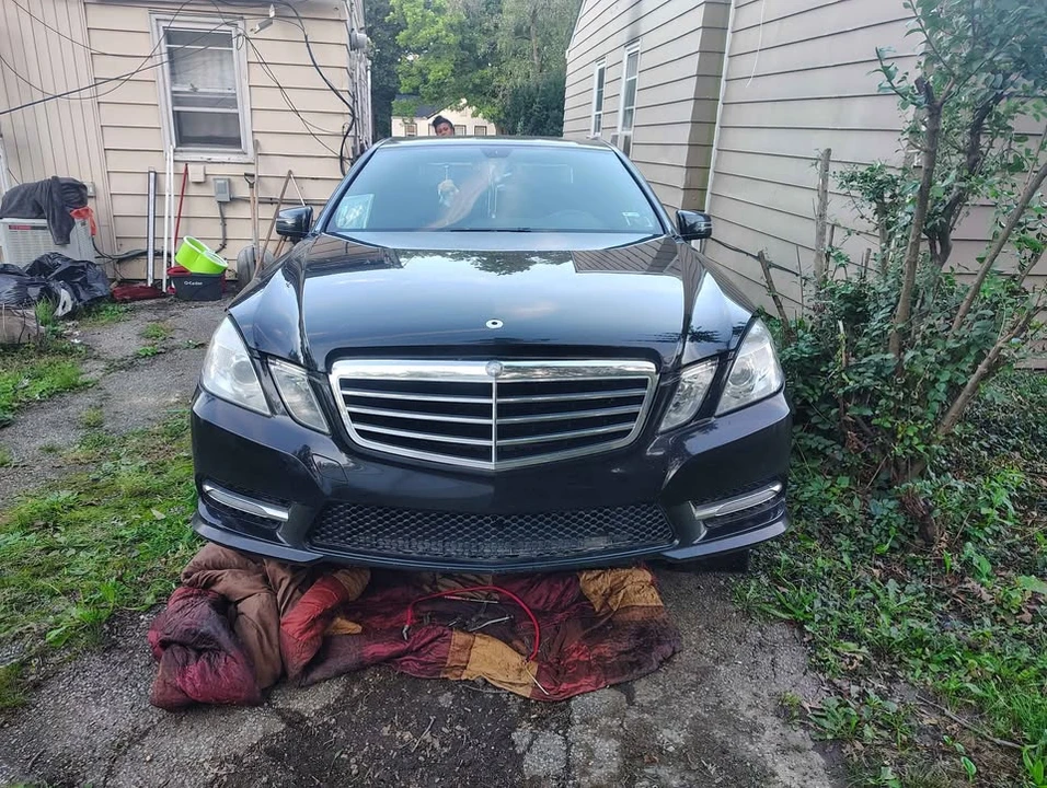 2014 Mercedes-Benz W212 E-Class - Image 18 of 20