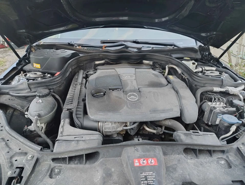 2014 Mercedes-Benz W212 E-Class - Image 17 of 20