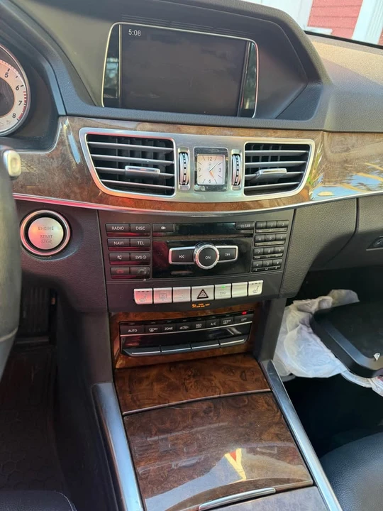 2014 Mercedes-Benz W212 E-Class - Image 2 of 5