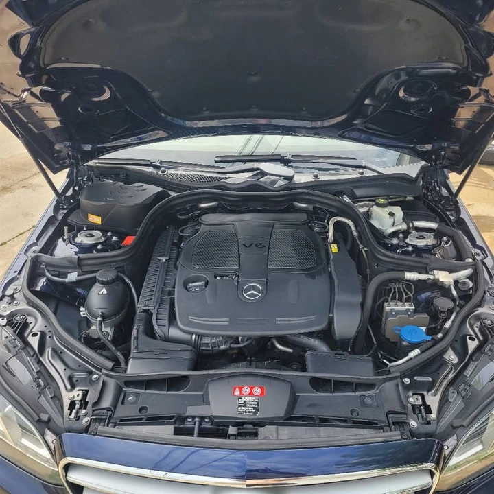 2014 Mercedes-Benz W212 E-Class - Image 14 of 20