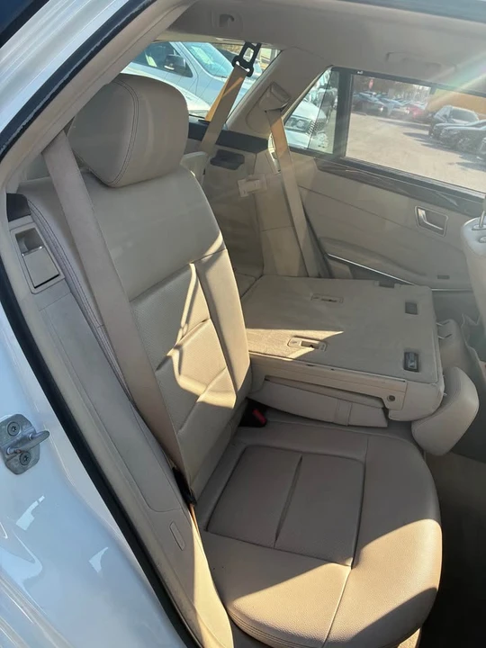 2014 Mercedes-Benz W212 E-Class - Image 9 of 14