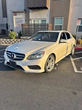 2014 Mercedes-Benz E-Class E 350 BlueTEC Sedan 4D