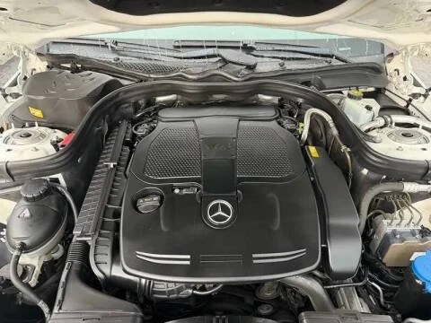 2014 Mercedes-Benz W212 E-Class - Image 12 of 16