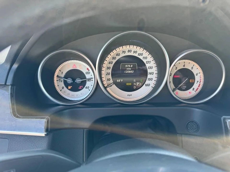 2014 Mercedes-Benz W212 E-Class - Image 8 of 12