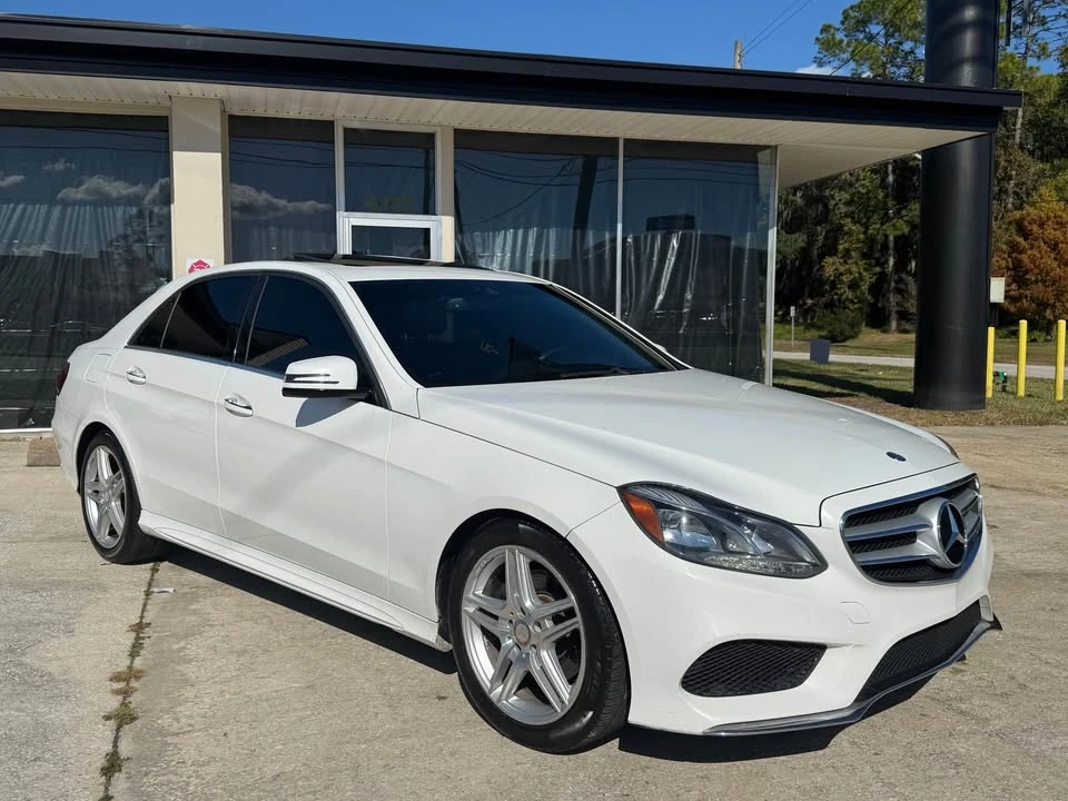 2014 Mercedes-Benz W212 E-Class - Image 2 of 12