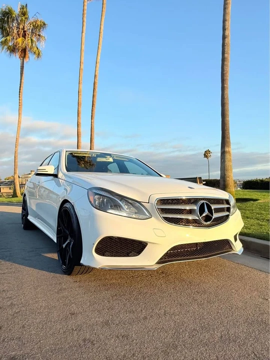 2014 Mercedes-Benz W212 E-Class - Image 2 of 20