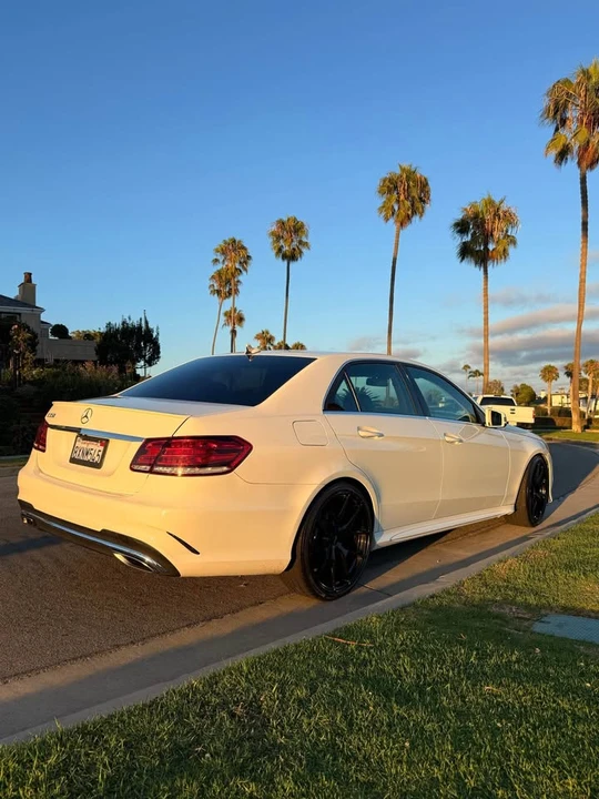 2014 Mercedes-Benz W212 E-Class - Image 9 of 20