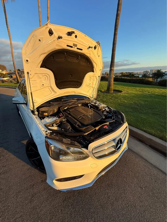 2014 Mercedes-Benz W212 E-Class - Image 6 of 20